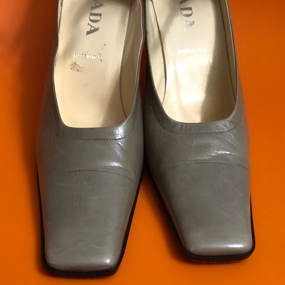 Prada 2000s Square Toe Heels Y2K gray leather - Picture 5 of 16